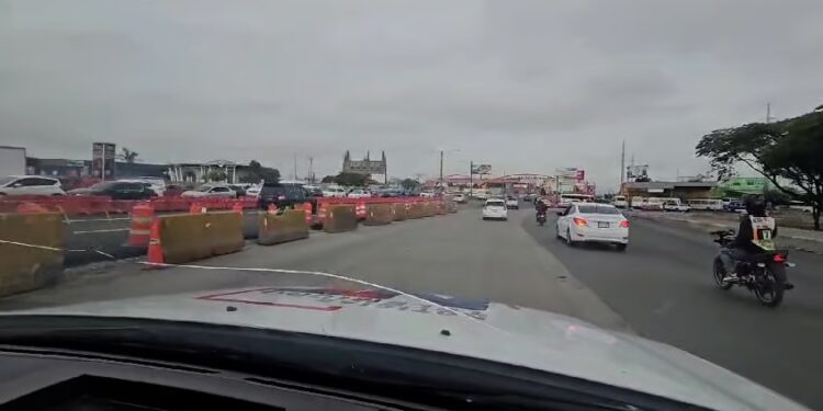 Ponen en funcionamiento los catorce carriles en el Kilómetro 9 de la autopista Duarte