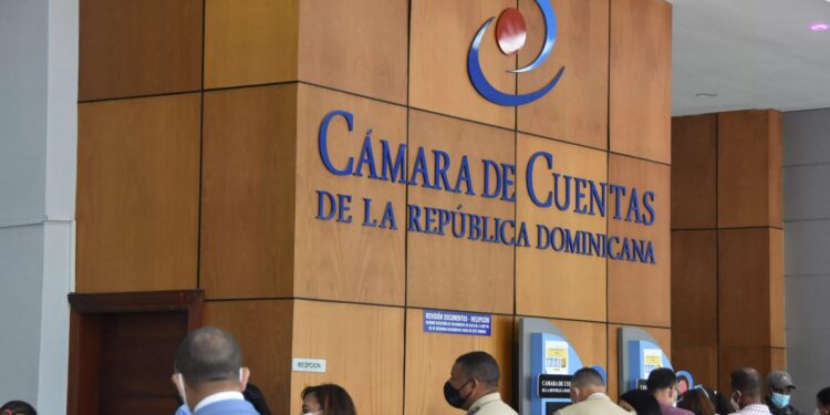 A las 6:00 pm vence plazo para presentación de declaración jurada