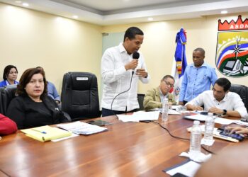 Interior y Policía ordena investigar bandas en escuelas y chantajes técnicos Edeeste en SDN