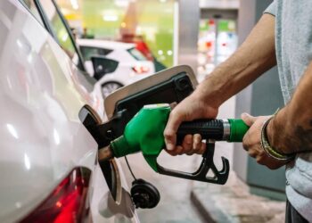 Principales combustibles se mantienen sin variación para la semana del 21 al 27 de septiembre