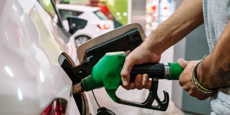 Principales combustibles se mantienen sin variación para la semana del 21 al 27 de septiembre