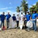 Varias instituciones se unen en jornada de limpieza de la playa Gringo en Haina