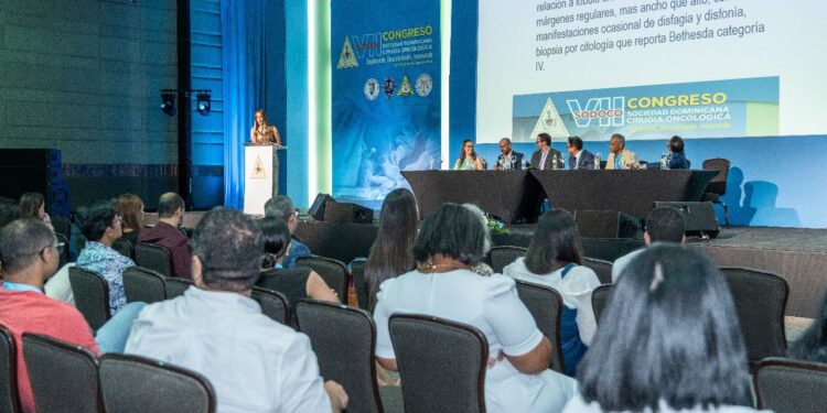 Revolución en la cirugía de tiroides: Avances permiten tratamientos menos invasivos y personalizados