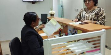 Periodista Nurys Paulino presenta candidatura a miembro pleno JCE