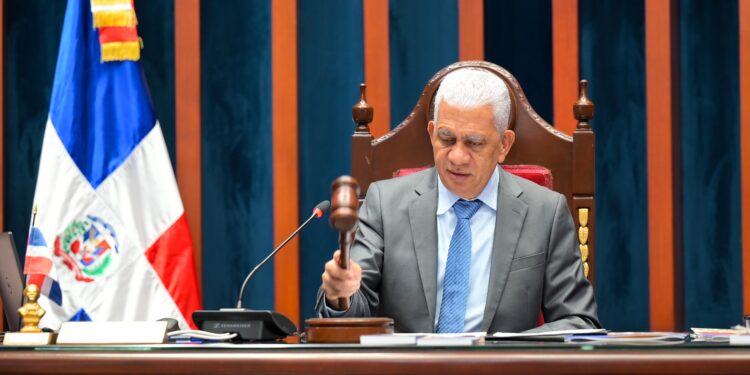 Senado aprueba en única lectura acuerdo sobre Alianza Solar Internacional