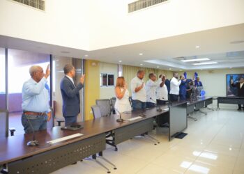 Juramentan comité organizador de los Juegos Tony Barreiro 2024