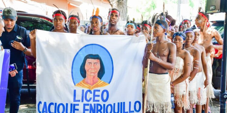 Efemérides Patrias conmemora el Día del Cacique Enriquillo en Azua
