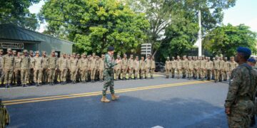 Comandante General del Ejército visita Batallón de Policía Militar