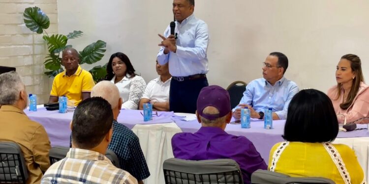 Yván Lorenzo propone Reforma Fiscal se analice en Consejo Económico y Social (CES)