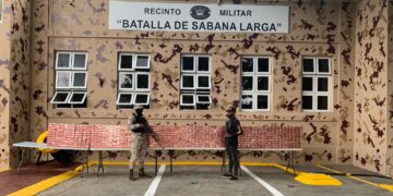 CESFronT y Ejército decomisan 310,000 unidades de cigarrillos en Loma de Cabrera