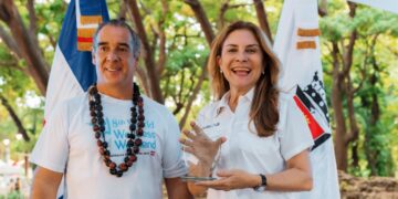 Carolina Mejía recibe premio por ser la alcaldesa que más promueve el bienestar
