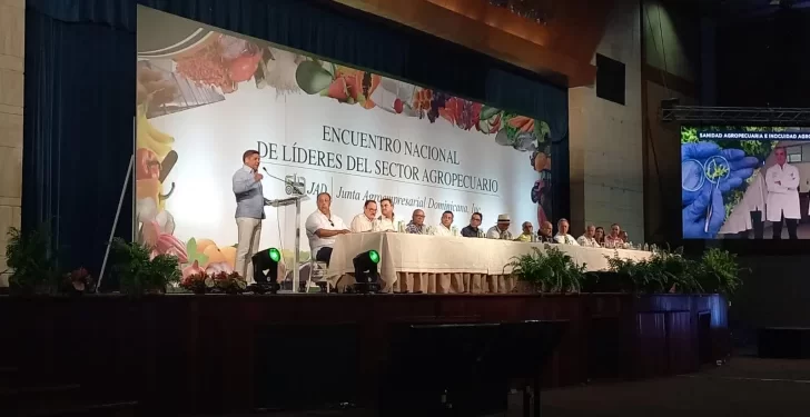 Organismos internacionales analizan desafíos para alimentar a los consumidores en República Dominicana