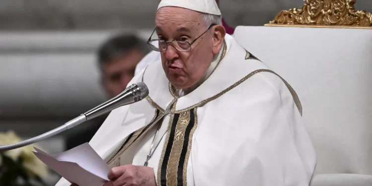 Papa Francisco pide un alto el fuego en Líbano y condena los efectos devastadores sobre población