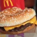 Brote de E. coli vinculado con McDonald’s afecta a 49 personas en 10 estados
