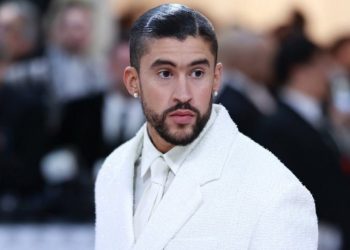 Bad Bunny muestra su apoyo a Kamala y recuerda el trato de Trump a Puerto Rico