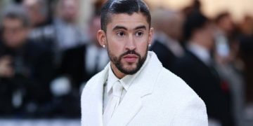 Bad Bunny muestra su apoyo a Kamala y recuerda el trato de Trump a Puerto Rico