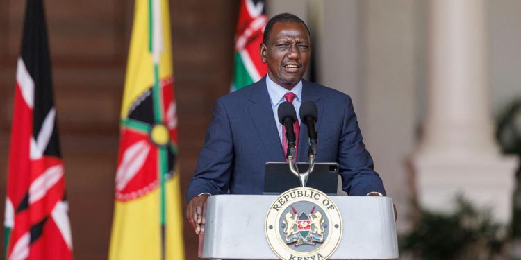 Presidente de Kenia anuncia despliegue de otros 600 policías en Haití el próximo mes