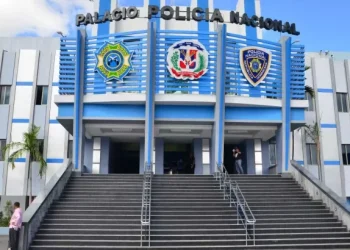 PN apresa por separado a cuatro personas y les ocupa sustancias narcóticas en Baní