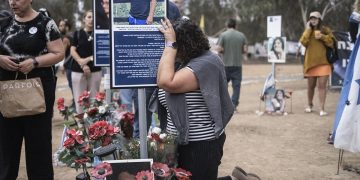 Israel conmemora el primer aniversario del letal ataque de Hamás