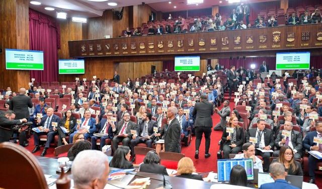 Asamblea Nacional dará lectura íntegra a la nueva modificación a la Constitución este sábado