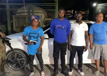 Someten a la justicia a raso del Ejército por transportar haitianos ilegales