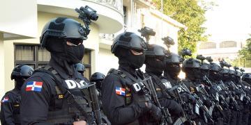 Desde RD$29,000 hasta RD$46,000, nuevos ajustes salariales para agentes DNCD