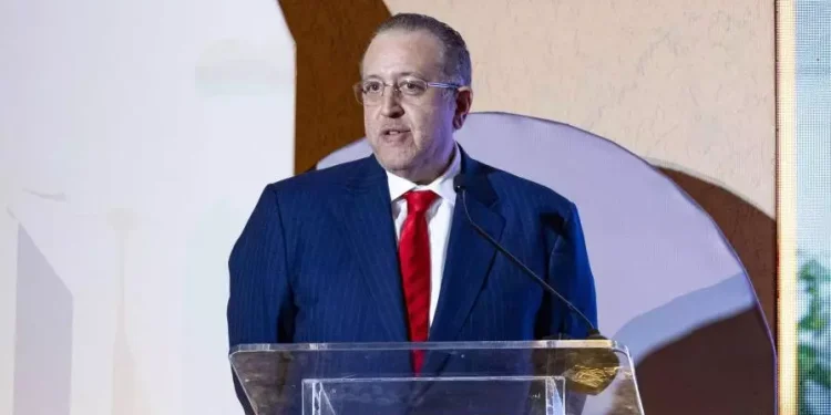 Exdirector de la DGII apoya reforma fiscal y califica a Abinader un "valiente"