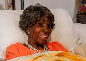 Muere a sus 115 años la persona más longeva de Estados Unidos