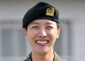 J-Hope, de BTS, completa el servicio militar obligatorio en Corea del Sur