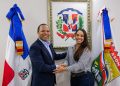 Alcaldesa Betty Gerónimo recibe visita de cortesía de director de INTRANT, Milton Morrison