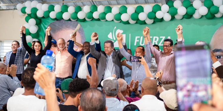 Regidor Odalys Tejada y su equipo del PLD en Santiago se suman a la Fuerza del Pueblo