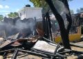 Incendio atribuido a fallas eléctricas reduce vivienda a cenizas