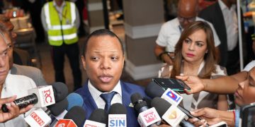 Milton Morrison aborda desafíos de la movilidad en RD; anuncia firma de un pacto para salvar vidas