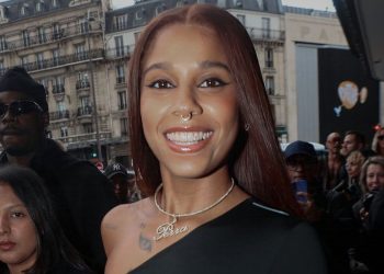 Tokischa brilla por todo lo alto en Semana de la Moda de París 2024