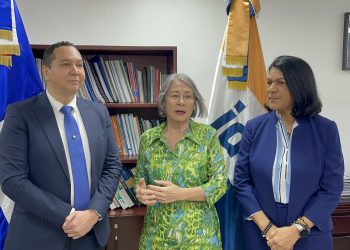 Autoridades Minerd posesionan a Jesús Andújar en el Ideice