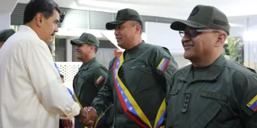 Maduro destituye sus dos hombres más fuertes en Inteligencia Militar y Policial