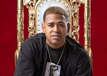 ¡Entre lágrimas! Artista urbano revela le negaron por quinta vez la visa