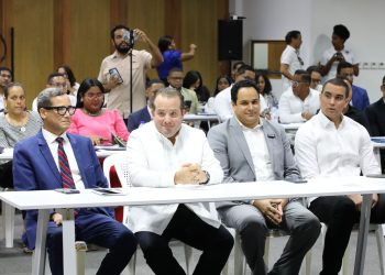 PRM capacita dirigentes en curso de derecho diplomático y consular
