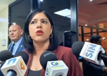 Senadora María M. Ortiz llama a la unidad en defensa del país y respalda medidas migratorias del gobierno