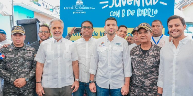 El Ministerio de la Juventud se traslada al Ensanche Capotillo con “Juventud con B de Barrio”