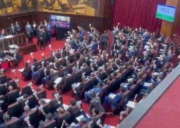 En Asamblea Revisora FP y PLD se niegan a estar en comisiones de verificación reforma constitucional