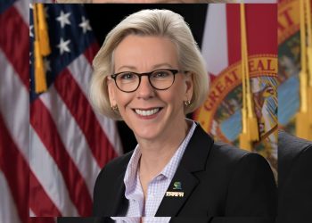 Alcaldesa de Tampa a residentes en zonas de evacuación por huracán Milton: si no desalojas, vas a morir