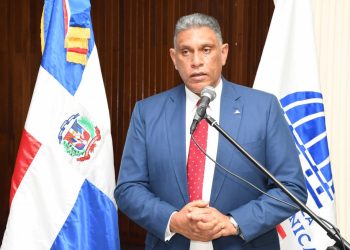 Dirigentes del PRM en Nueva York solicitan intervención de la dirección ante despidos atribuidos al cónsul Jesús Vásquez