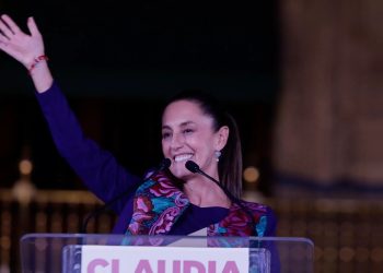 Presidenta de México en la mira tras decir que no volverá guerra contra el narco