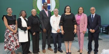 Abordan la importancia de la salud mental durante el conversatorio “Retos y Desafíos de la Salud Mental en el país”