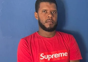 Arrestan hombre de 31 años acusado de violar a su abuela en Monte Plata