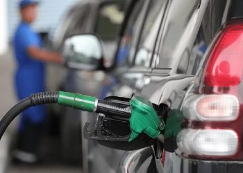 Gobierno mantiene nueva vez precios combustibles con subsidio de casi 300 millones de pesos