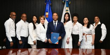 INTRANT firma Carta Compromiso para implementar modelo de integridad y anticorrupción