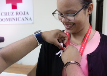 Con diversas actividades la Cruz Roja inicia sensibilización sobre el cáncer de mama