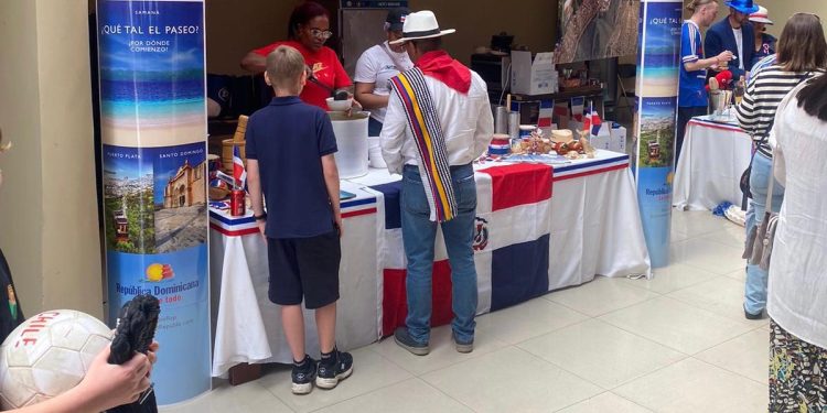 RD exhibe stand en Club Militar de Campo Peñalolén en Chile